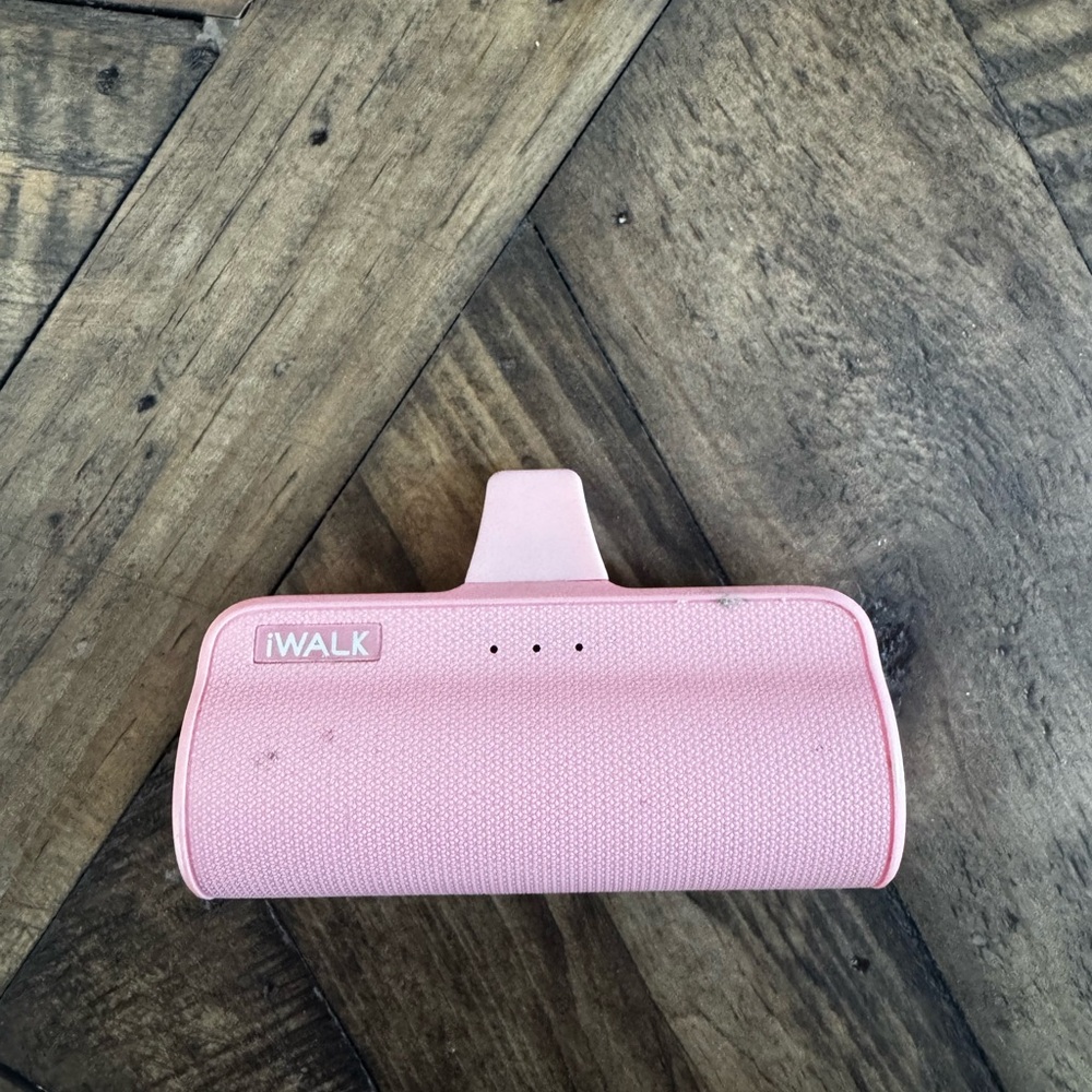 iWALK Pink Portable Charger